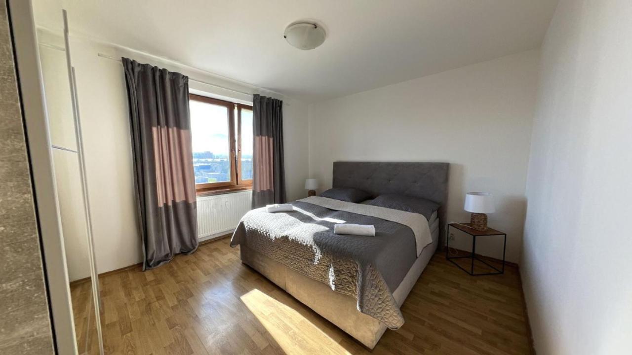 2 Room Apartment - V Blizkosti Nizkych Tatier 406, Apartmany Liptov Lipótszentmiklós Kültér fotó