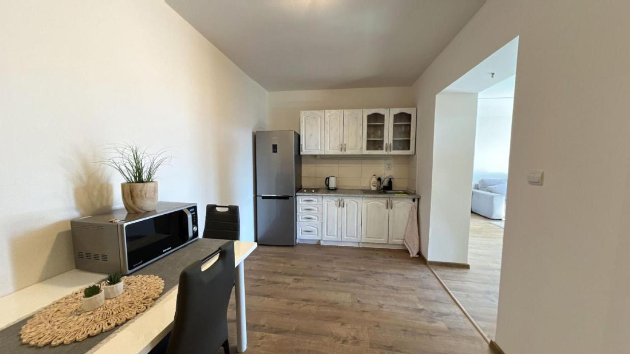 2 Room Apartment - V Blizkosti Nizkych Tatier 406, Apartmany Liptov Lipótszentmiklós Kültér fotó